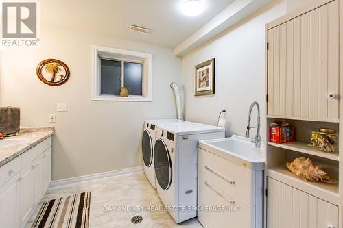 11 Beech Boulevard, Tillsonburg, ON - Indoor Photo Showing Laundry Room