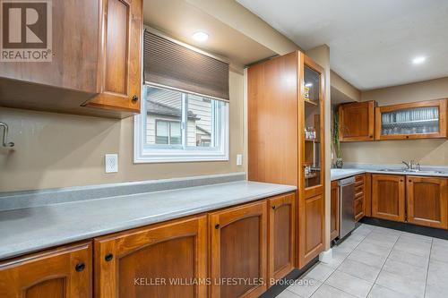 1802 Attawandaron Road, London, ON - Indoor Photo Showing Kitchen With Double Sink