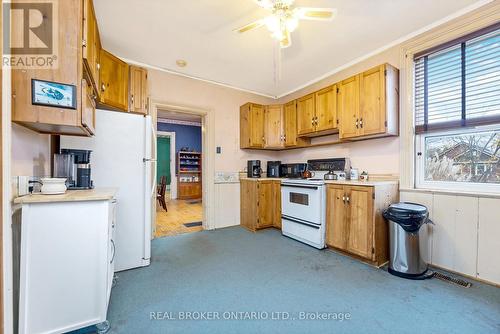 7 Church Street, Erin, ON - Indoor Photo Showing Kitchen