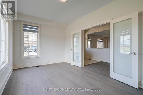 496 Skinner Road, Hamilton, ON - Indoor Photo Showing Other Room