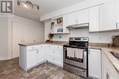 244 Nancy Street, Dutton/Dunwich (Dutton), ON - Indoor Photo Showing Kitchen