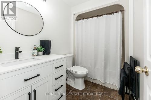 244 Nancy Street, Dutton/Dunwich (Dutton), ON - Indoor Photo Showing Bathroom