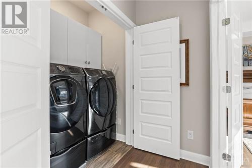 236 Kilspindie Ridge, Ottawa, ON - Indoor Photo Showing Laundry Room