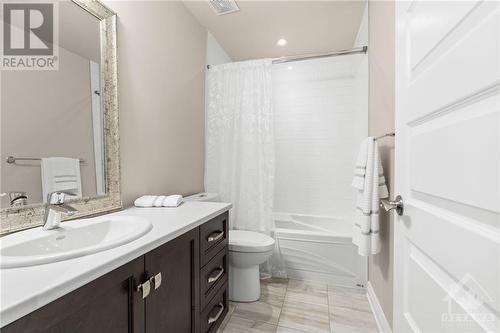 236 Kilspindie Ridge, Ottawa, ON - Indoor Photo Showing Bathroom