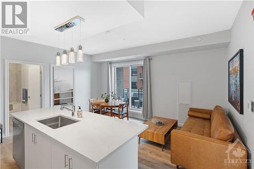 1350 Hemlock Street Unit#219, Ottawa, ON - Indoor Photo Showing Kitchen