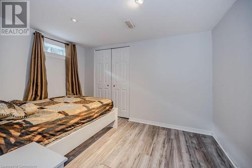 bedroom pic 2 - 9 Braemar Road, Cambridge, ON - Indoor Photo Showing Bedroom