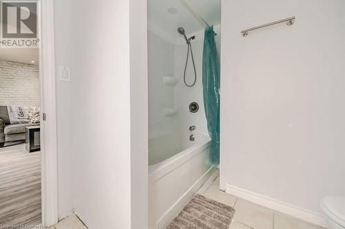 bath tub and shower combo - 9 Braemar Road, Cambridge, ON - Indoor Photo Showing Bathroom