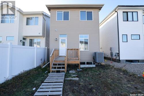 4600 Buckingham Drive E, Regina, SK - Outdoor