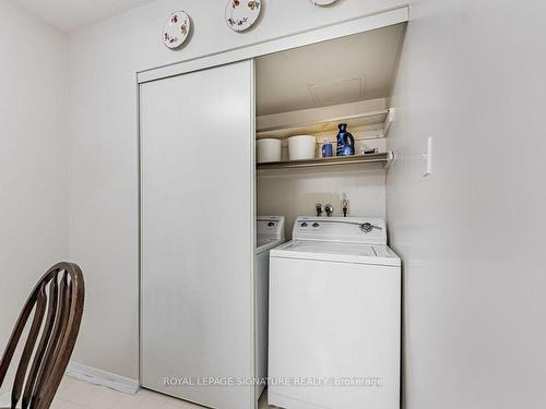 1901-3151 Bridletowne Circ, Toronto, ON - Indoor Photo Showing Laundry Room