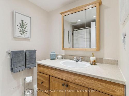 1608-966 Inverhouse Dr, Mississauga, ON - Indoor Photo Showing Bathroom