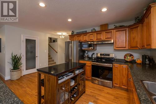 130 6807 Westgate Avenue, Prince George, BC - Indoor Photo Showing Kitchen