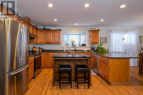 130 6807 Westgate Avenue, Prince George, BC - Indoor Photo Showing Kitchen