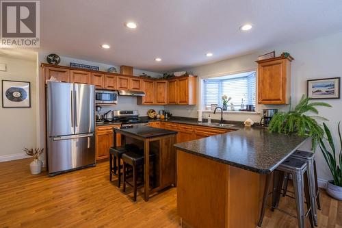 130 6807 Westgate Avenue, Prince George, BC - Indoor Photo Showing Kitchen With Double Sink