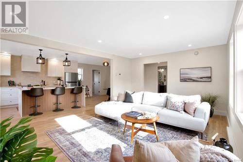 23 Fourth Street, Saint John, NB - Indoor Photo Showing Living Room