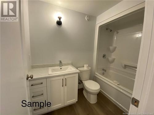 308 Highlandview, Moncton, NB - Indoor Photo Showing Bathroom