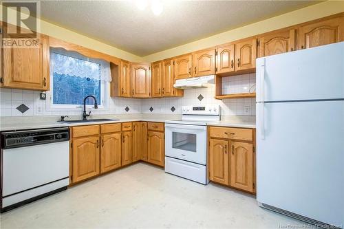 20 Florence Drive, Rothesay, NB - Indoor Photo Showing Kitchen