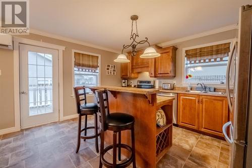 1 Mullingar Drive, Paradise, NL - Indoor Photo Showing Kitchen