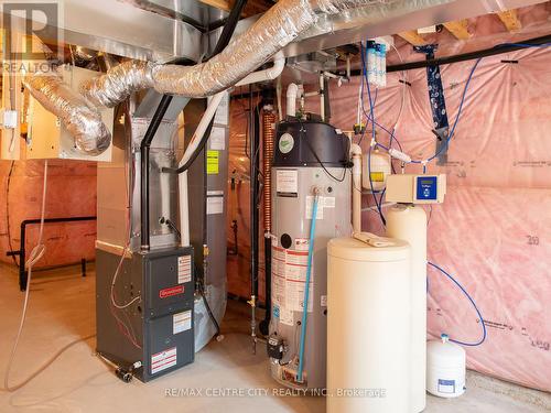 983 Edinburgh Drive, Woodstock, ON - Indoor Photo Showing Basement