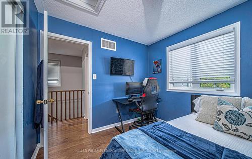 988 Southport Drive, Oshawa (Donevan), ON - Indoor Photo Showing Bedroom