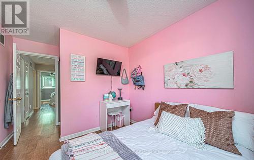 988 Southport Drive, Oshawa (Donevan), ON - Indoor Photo Showing Bedroom