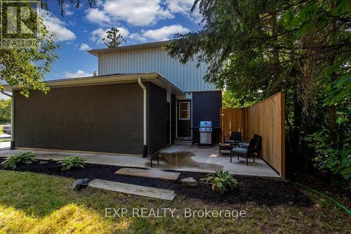 143 Collins Street, Collingwood, ON - Outdoor