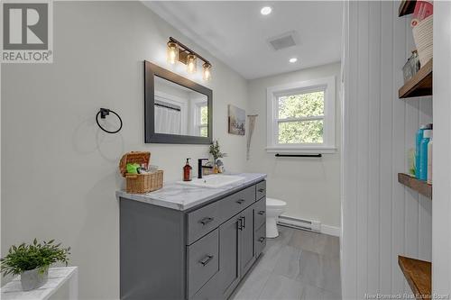 685 Hampton Road, Quispamsis, NB - Indoor Photo Showing Bathroom