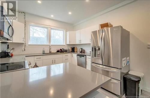 14 Estabrooks Street, Sackville, NB - Indoor Photo Showing Kitchen