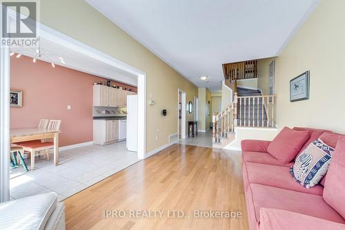 5326 Dryden Avenue, Burlington, ON - Indoor