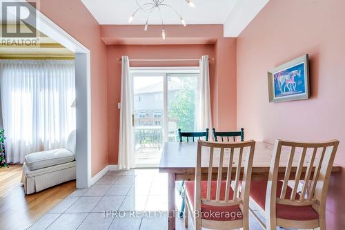 5326 Dryden Avenue, Burlington, ON - Indoor Photo Showing Dining Room