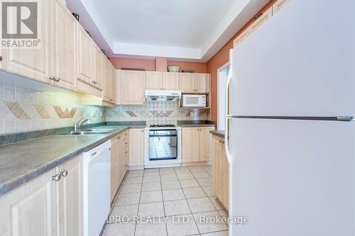 5326 Dryden Avenue, Burlington, ON - Indoor Photo Showing Kitchen With Double Sink