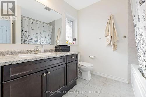 10 - 501 Buckeye Court, Milton, ON - Indoor Photo Showing Bathroom