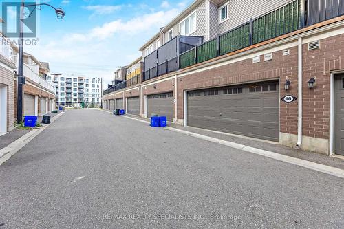 10 - 501 Buckeye Court, Milton, ON - Outdoor With Exterior