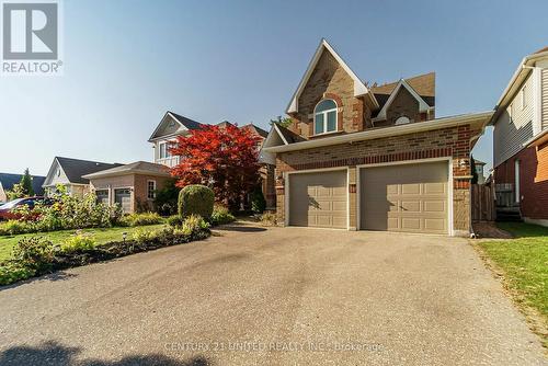 1050 Beatrice Street E, Oshawa (Pinecrest), ON - Outdoor