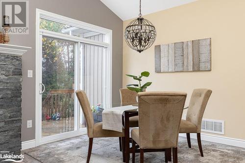 148 Pineridge Gate, Gravenhurst, ON - Indoor Photo Showing Dining Room