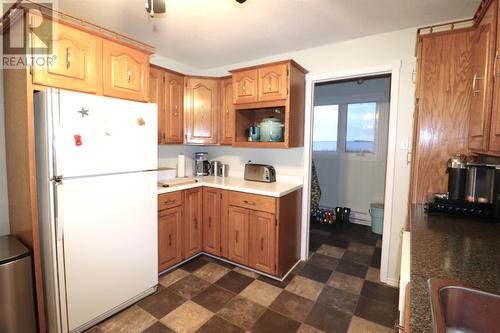 157 Main Street, Cow Head, NL - Indoor Photo Showing Kitchen