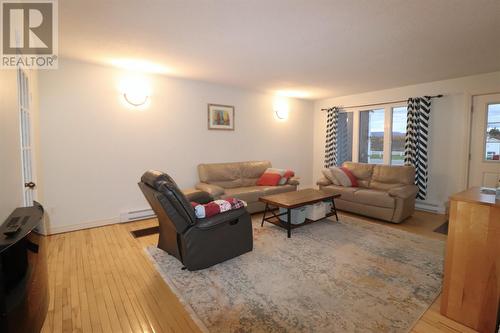 157 Main Street, Cow Head, NL - Indoor Photo Showing Living Room