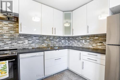 46 - 1855 Aldersbrook Road, London, ON - Indoor Photo Showing Kitchen With Double Sink With Upgraded Kitchen