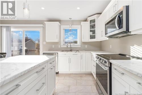 119 Crowbush Crescent, Moncton, NB - Indoor Photo Showing Kitchen With Upgraded Kitchen