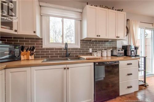 181 Mcnamara Drive, Saint John, NB - Indoor Photo Showing Kitchen