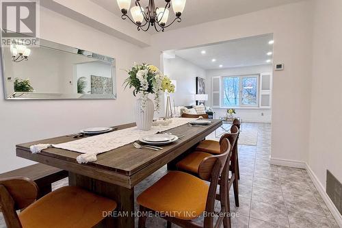 4066 Renfrew Crescent, Mississauga, ON - Indoor Photo Showing Dining Room