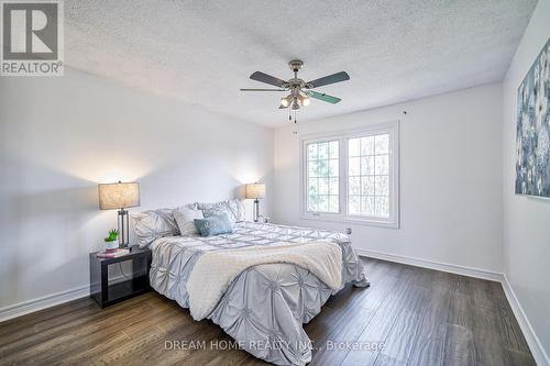 4066 Renfrew Crescent, Mississauga, ON - Indoor Photo Showing Bedroom