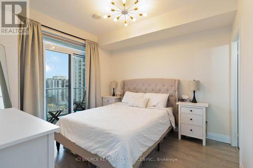 903 - 65 Speers Road, Oakville, ON - Indoor Photo Showing Bedroom