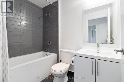 903 - 65 Speers Road, Oakville, ON - Indoor Photo Showing Bathroom