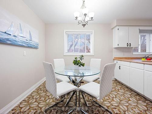 403 Archdekin Dr, Brampton, ON - Indoor Photo Showing Dining Room