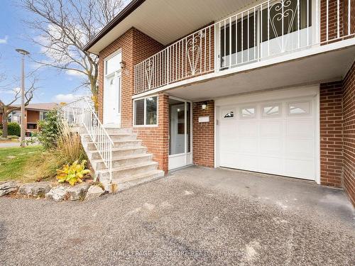 403 Archdekin Dr, Brampton, ON - Outdoor