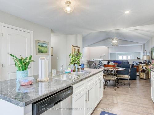 172 Lambert St, Amherstburg, ON - Indoor Photo Showing Kitchen