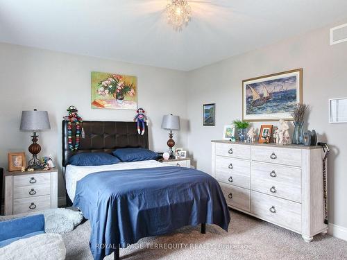 172 Lambert St, Amherstburg, ON - Indoor Photo Showing Bedroom