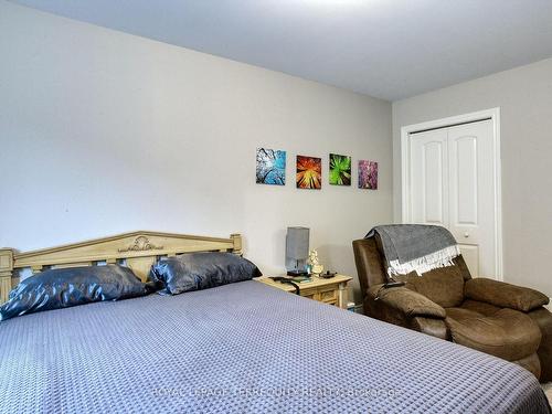 172 Lambert St, Amherstburg, ON - Indoor Photo Showing Bedroom