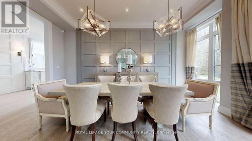 16 Claridge Drive, Richmond Hill, ON - Indoor Photo Showing Dining Room