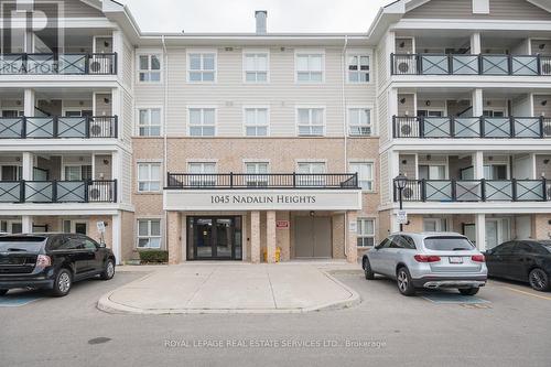 111 - 1045 Nadalin Heights, Milton, ON - Outdoor With Facade